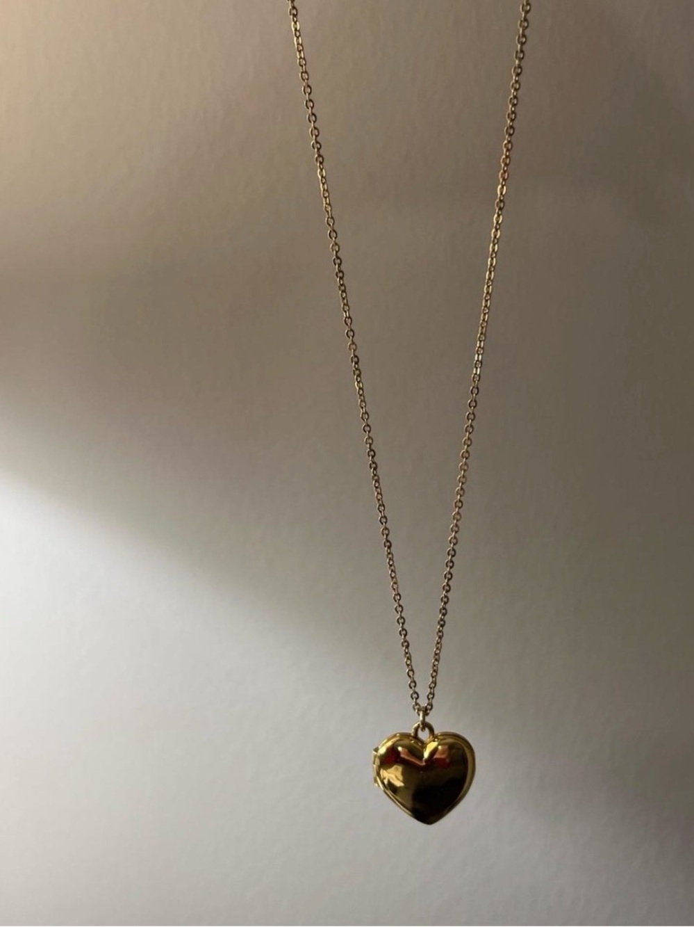 Gold Heart Pendant Necklace